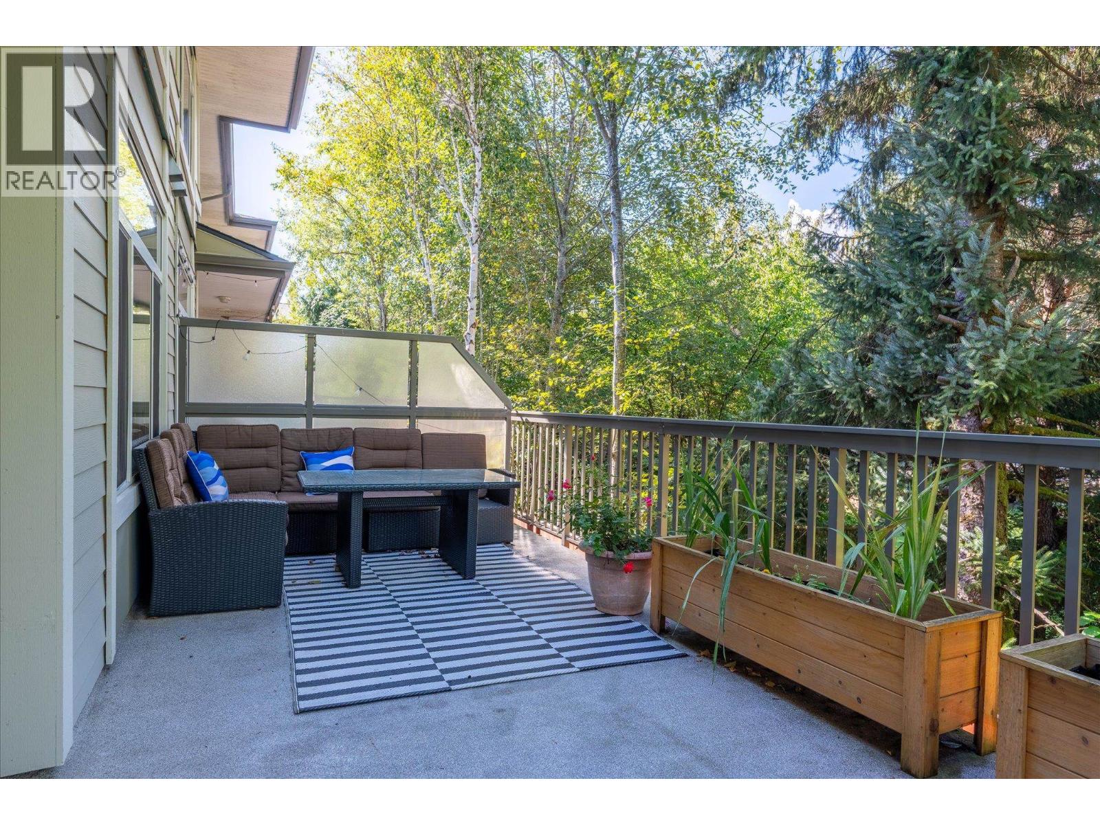 46 40632 Government Road Property Photo 14