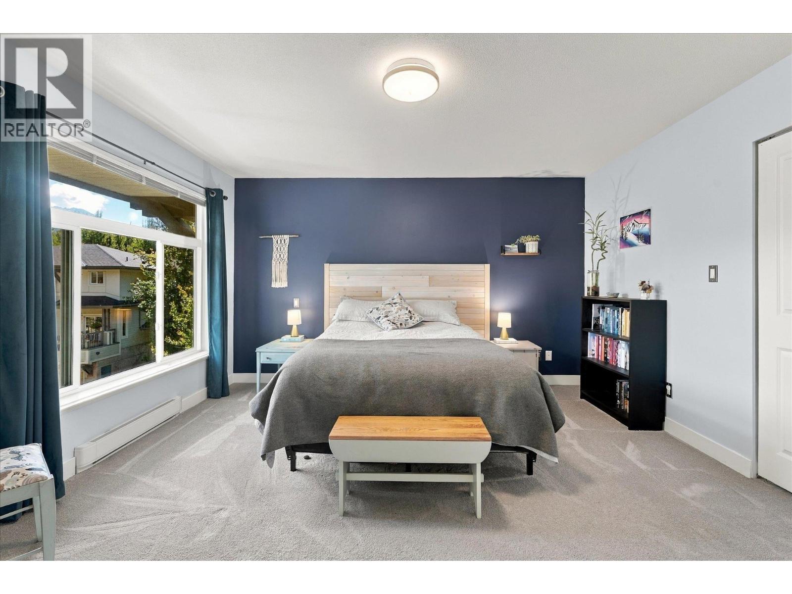 46 40632 Government Road Property Photo 19