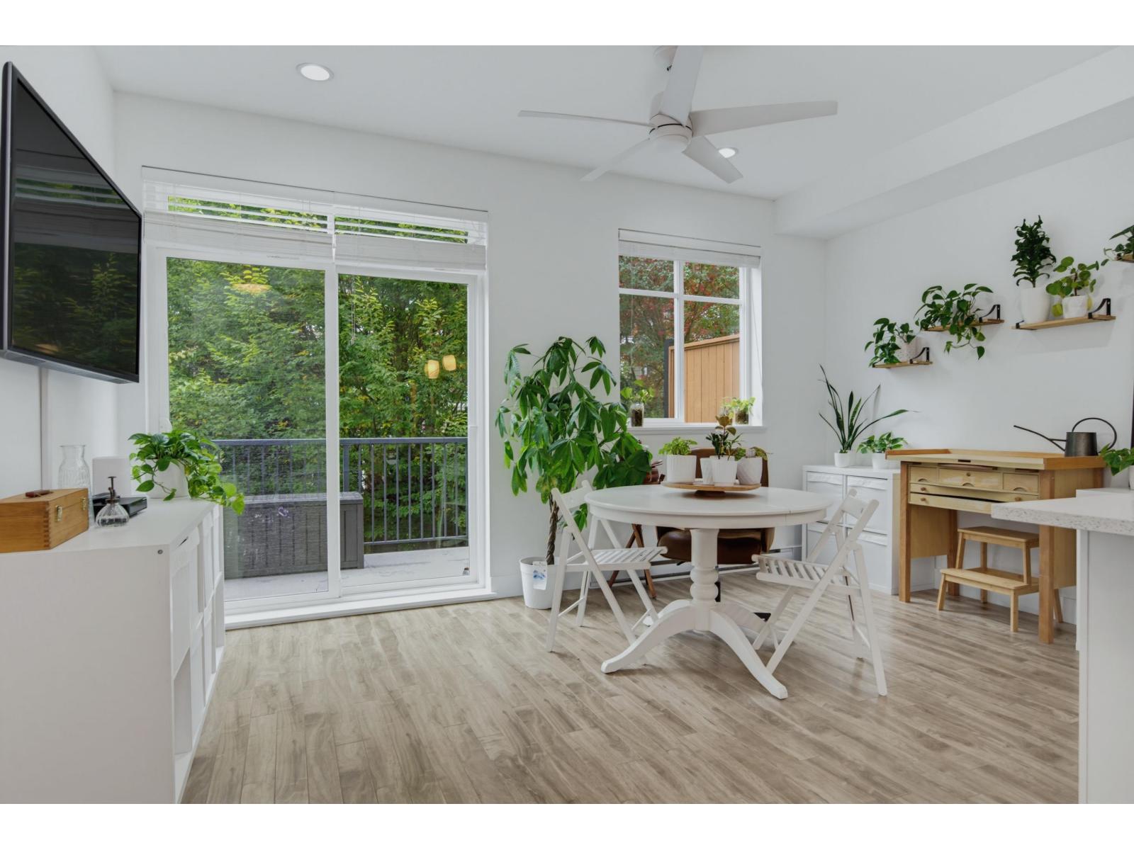 36 3039 156 Street Property Photo 14