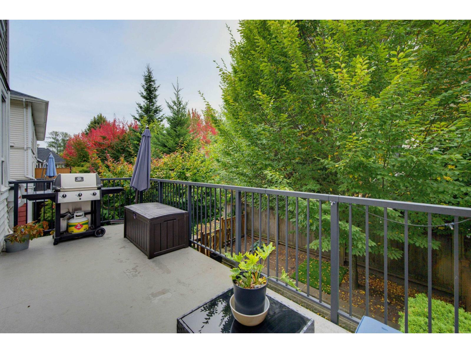 36 3039 156 Street Property Photo 17