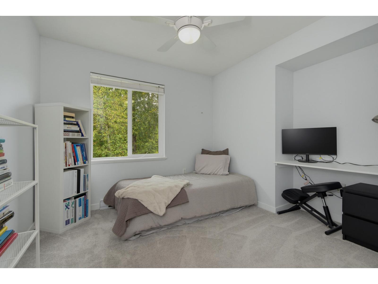 36 3039 156 Street Property Photo 25