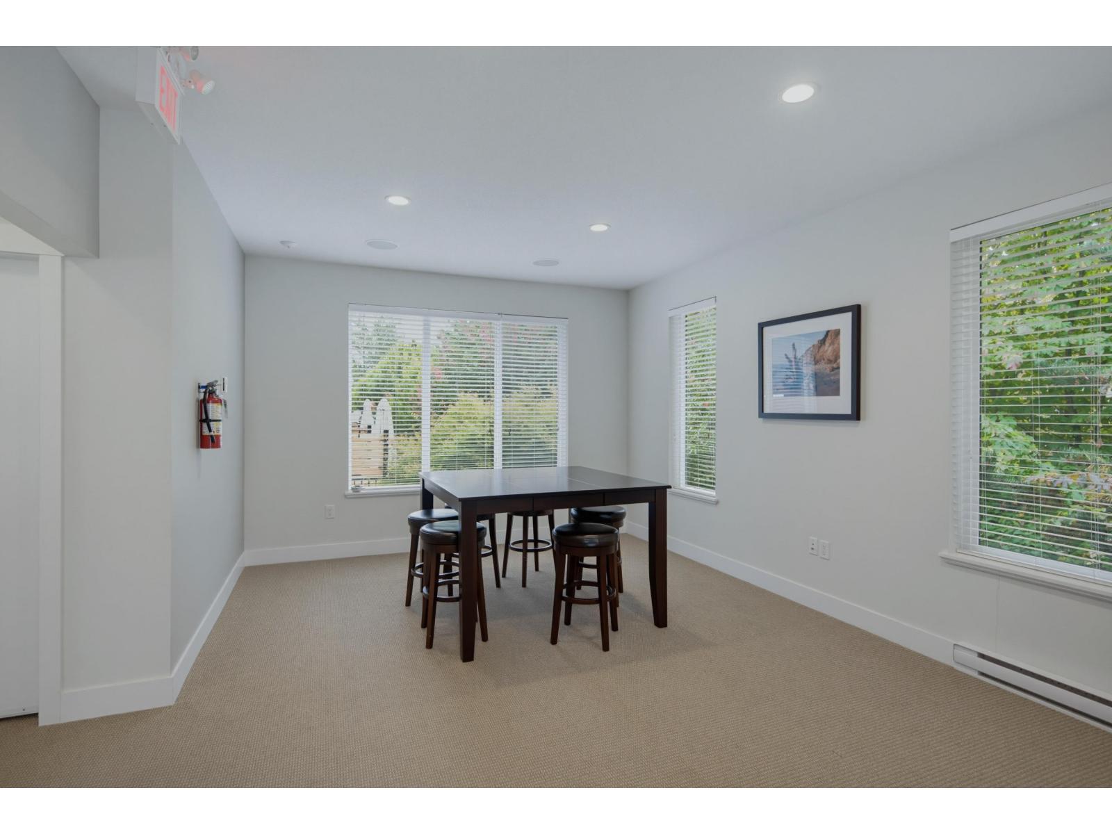 36 3039 156 Street Property Photo 38