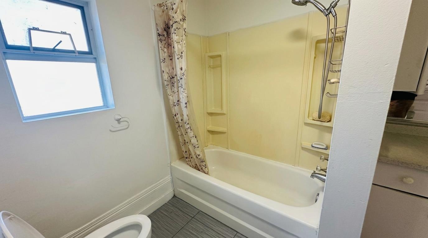 12666 114 Avenue Property Photo 8