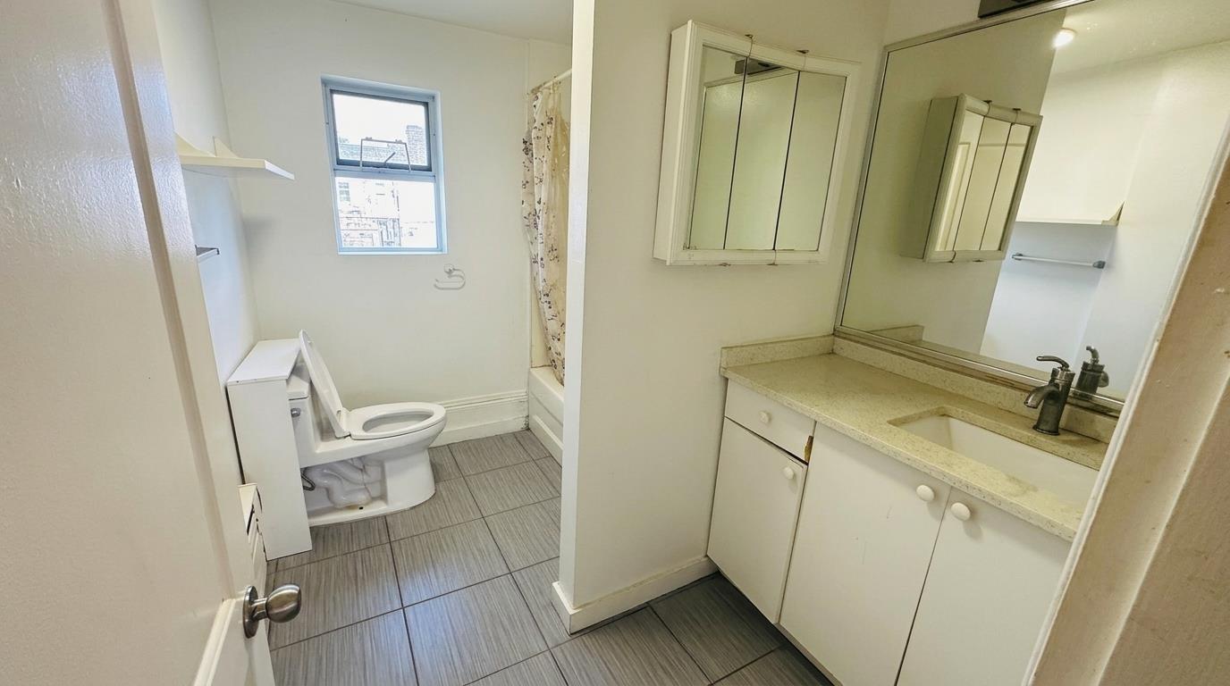 12666 114 Avenue Property Photo 14