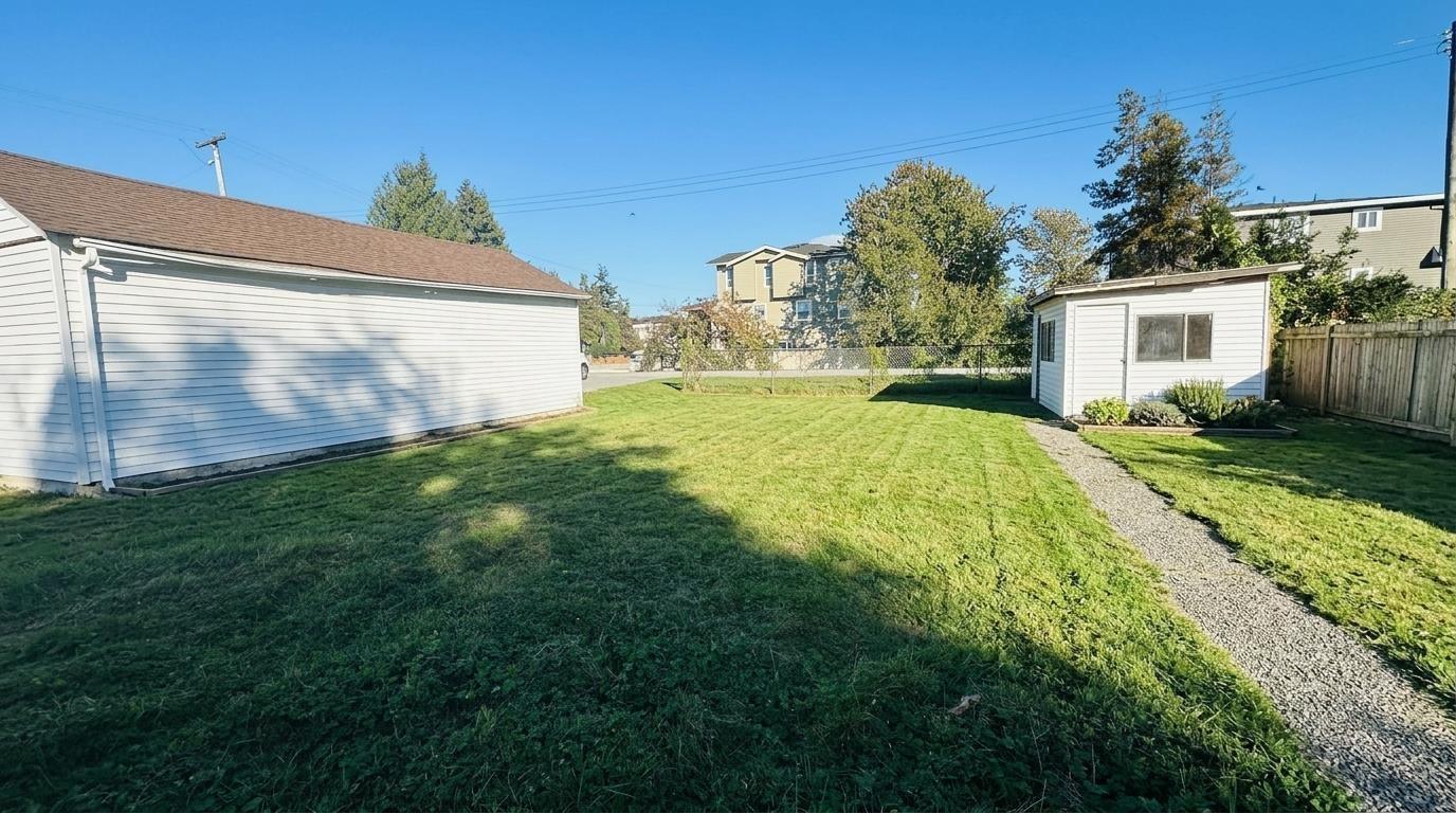 12666 114 Avenue Property Photo 28