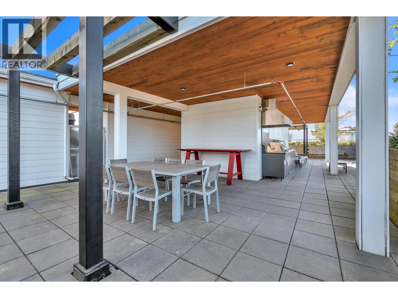 212 707 Como Lake Avenue Property Photo 17