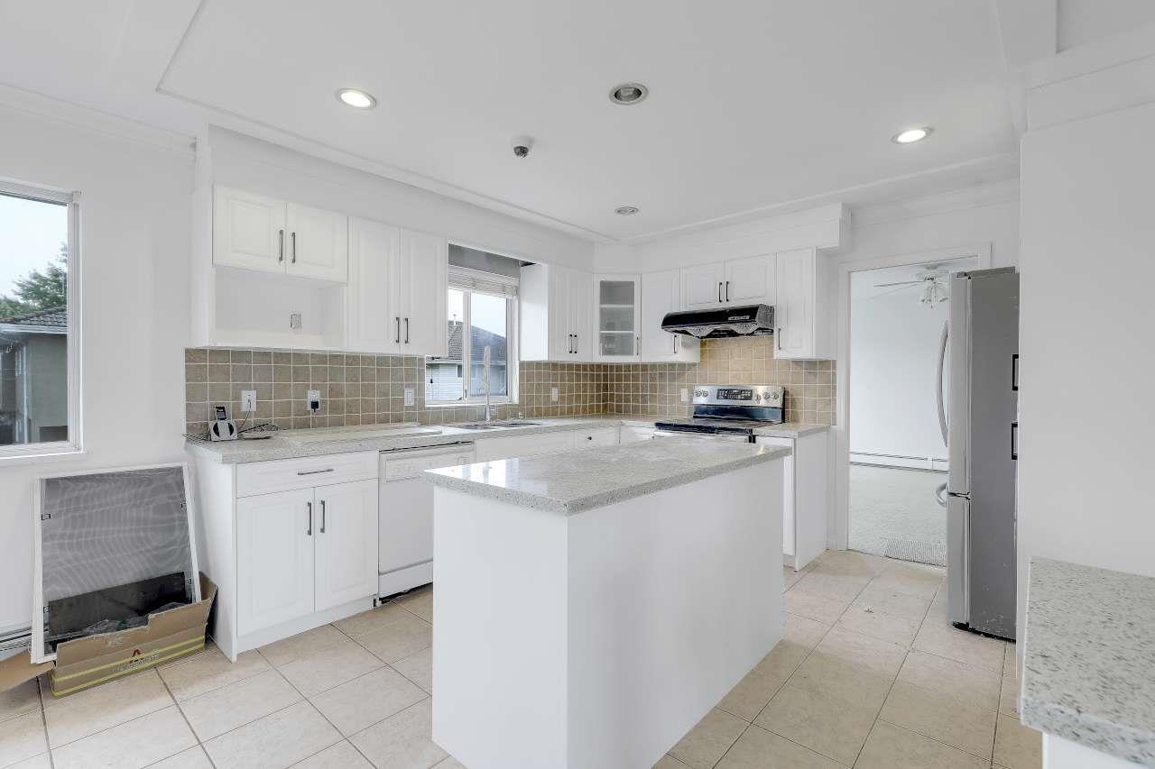 6832 127a Street Property Photo 8
