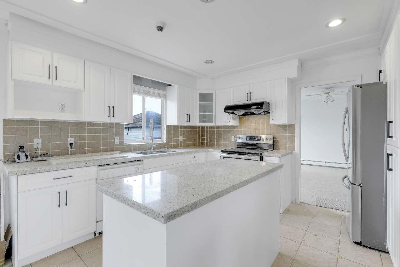 6832 127a Street Property Photo 12