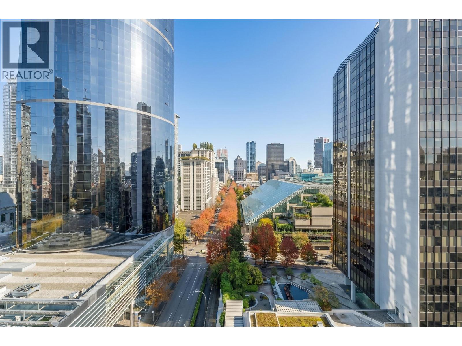 1805 1068 HORNBY STREET Property Photo 1