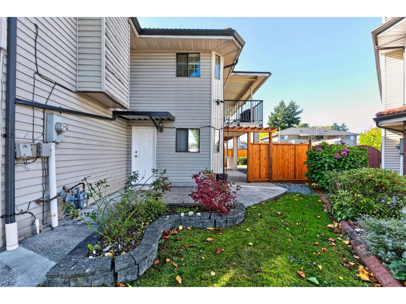 12353 81a Avenue Property Photo 4