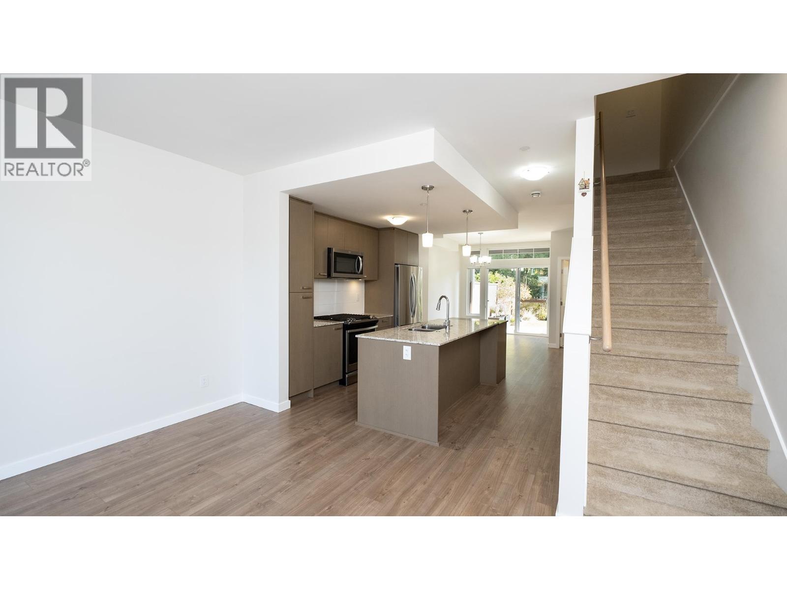 5902 Beachgate Lane Property Photo 5