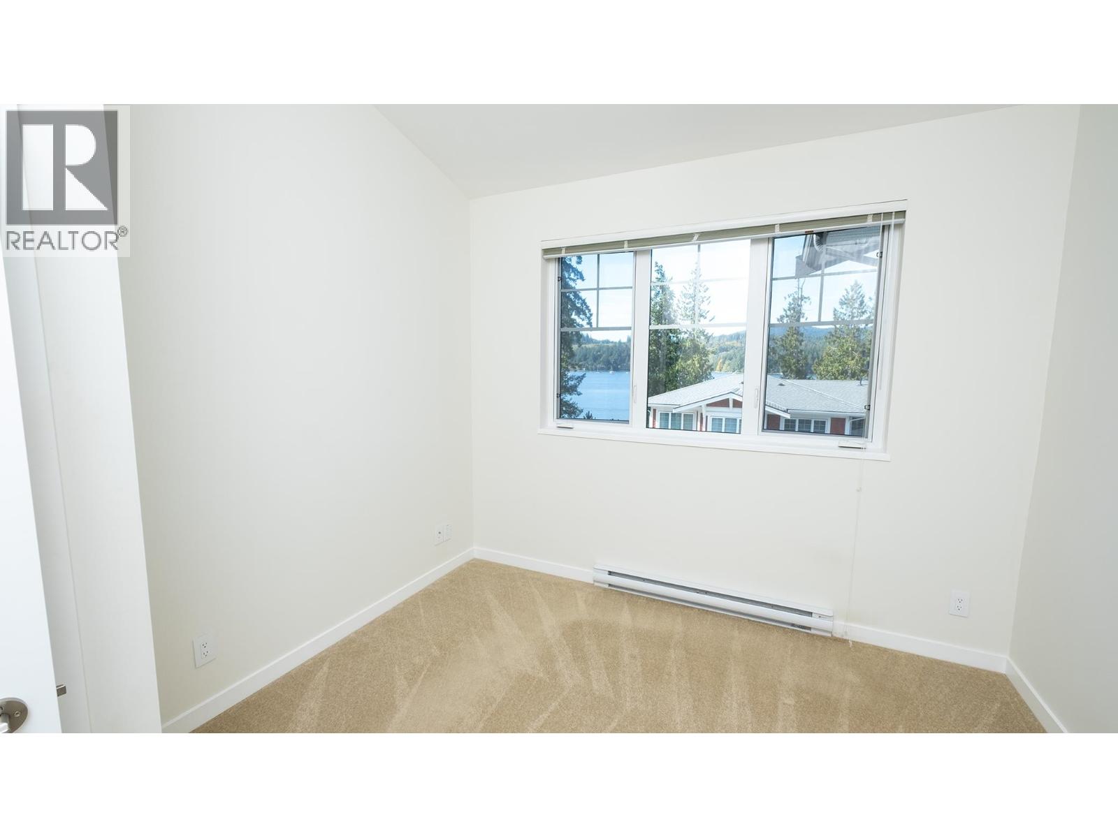 5902 Beachgate Lane Property Photo 15