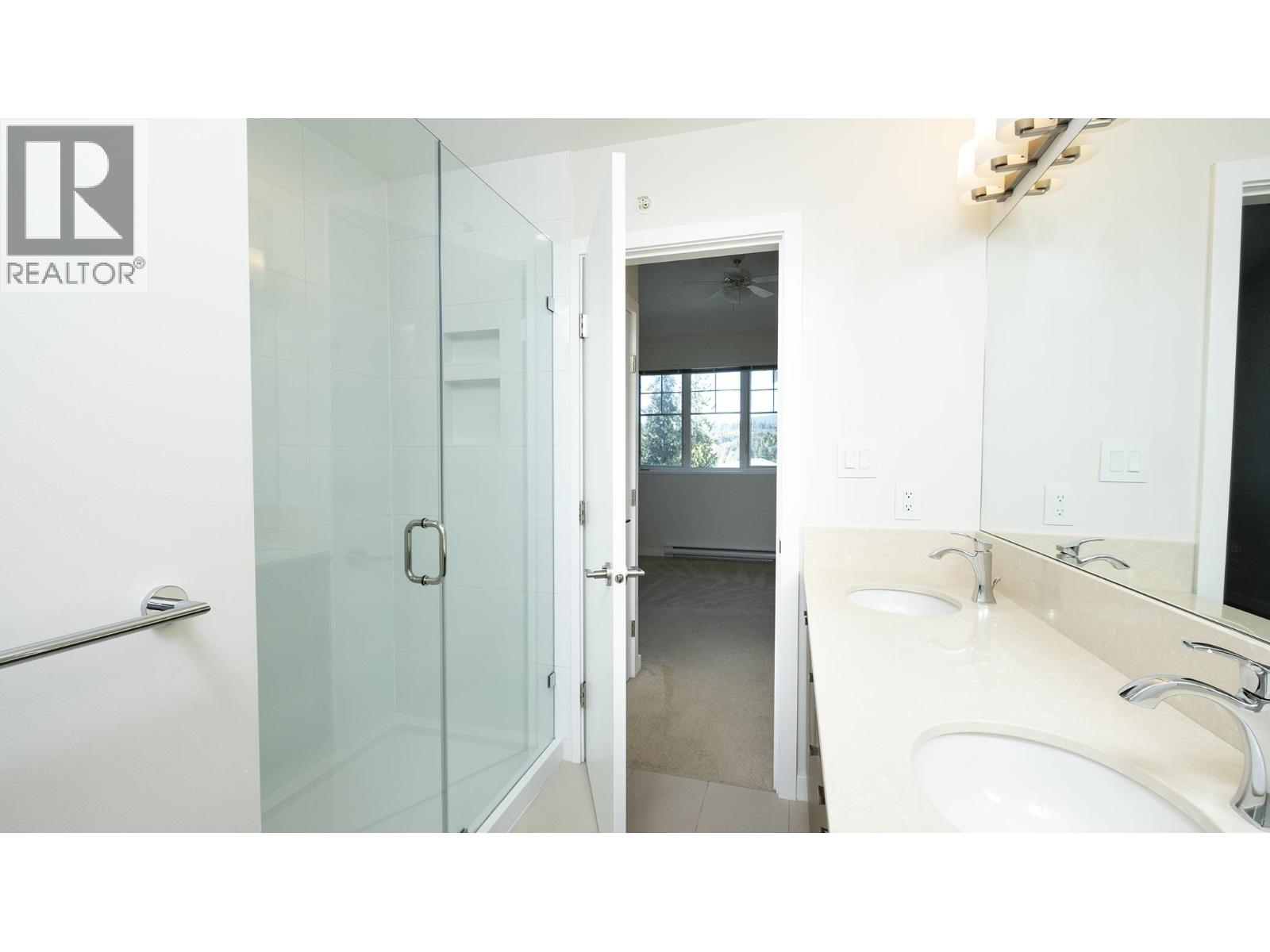 5902 Beachgate Lane Property Photo 16