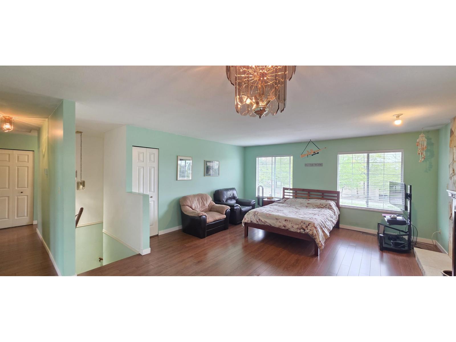 14919 Spenser Drive Property Photo 3