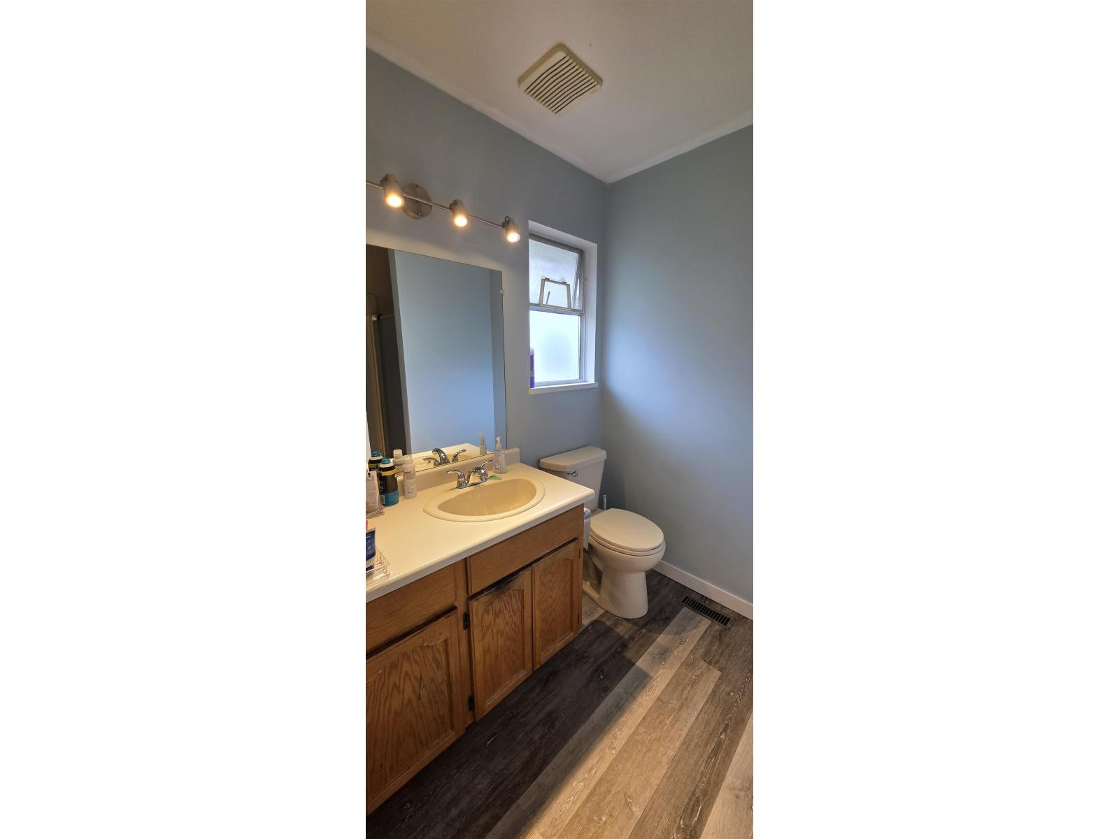 14919 Spenser Drive Property Photo 14