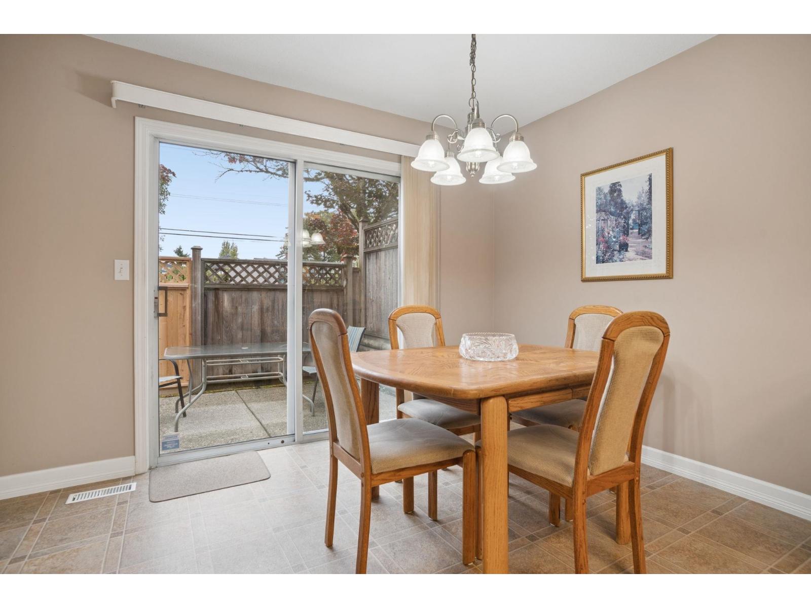 3 8567 164 Street Property Photo 9