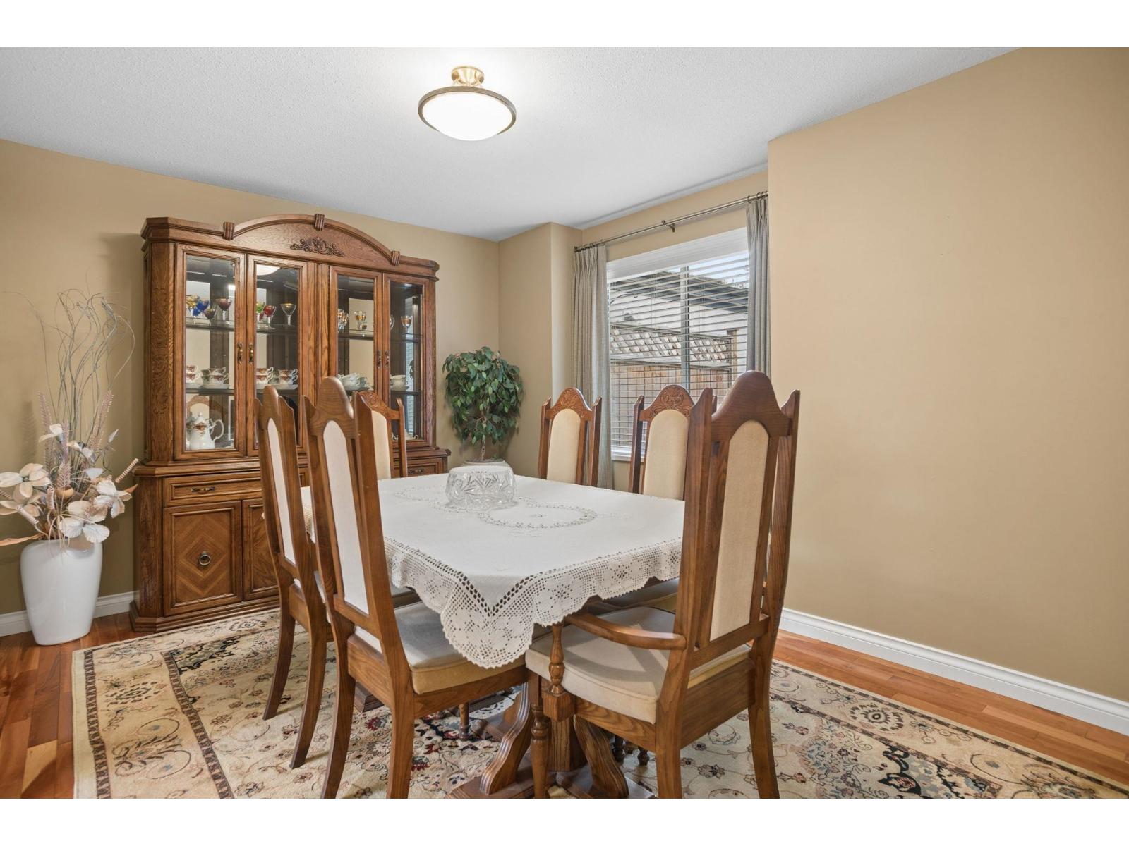 3 8567 164 Street Property Photo 14