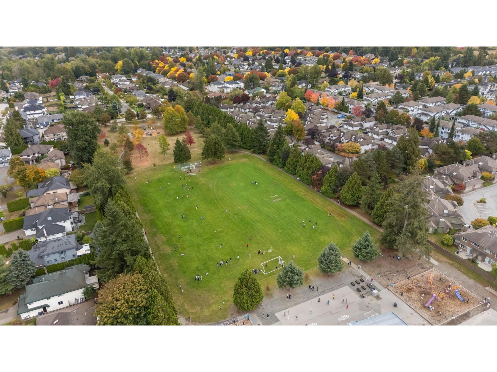 3 8567 164 Street Property Photo 31