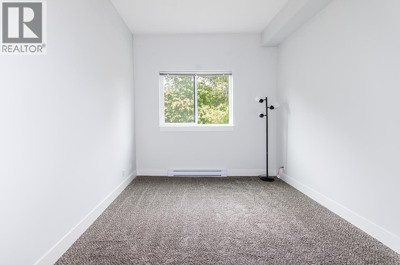 401 2362 Whyte Avenue Property Photo 10