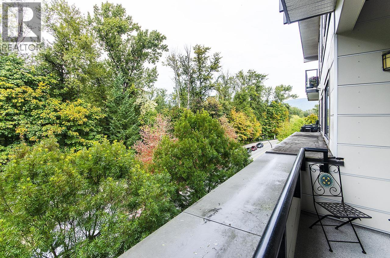 401 2362 Whyte Avenue Property Photo 22