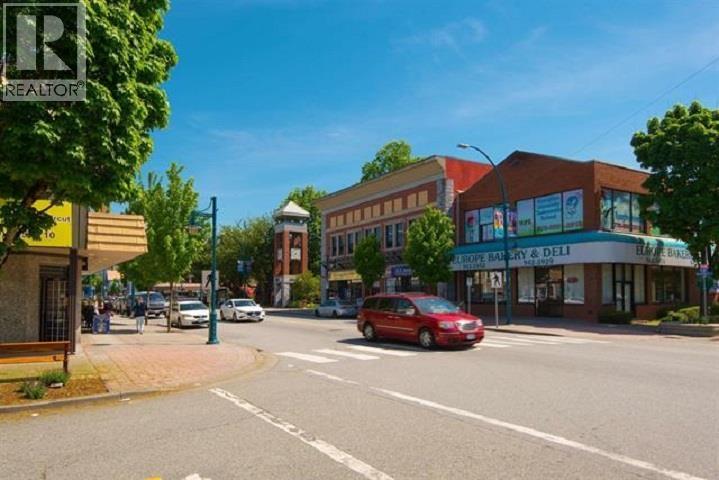 401 2362 Whyte Avenue Property Photo 34