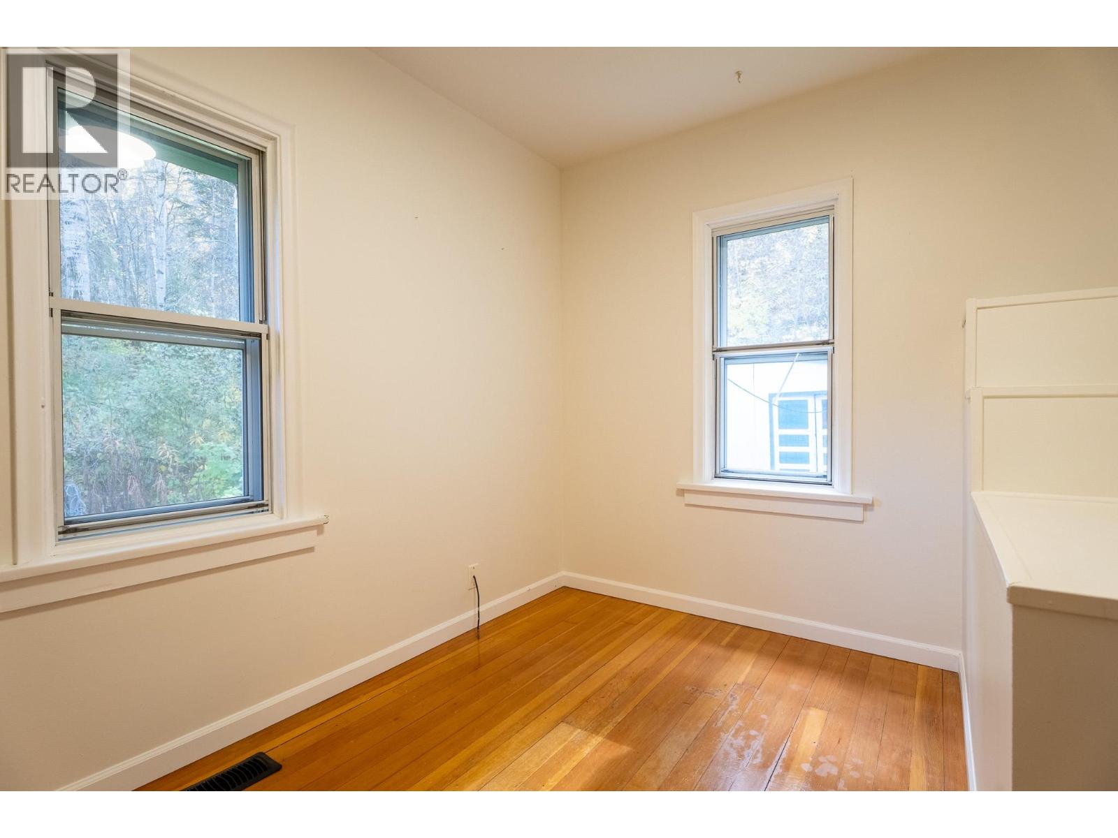 1553 Aintree Drive Property Photo 16