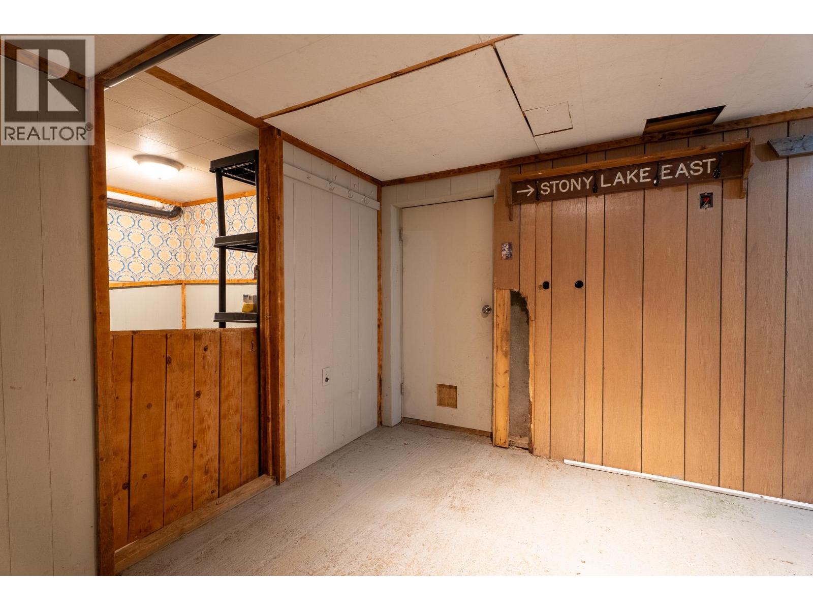 1553 Aintree Drive Property Photo 21