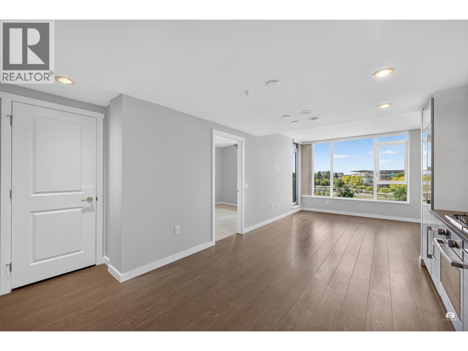 608 8333 Sweet Avenue Property Photo 10