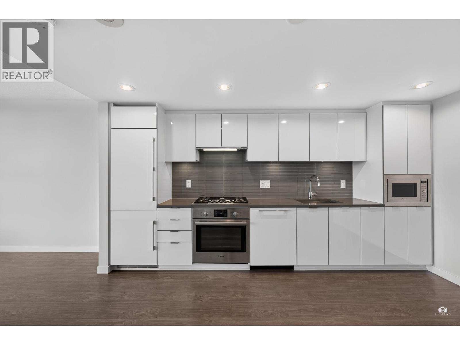 608 8333 Sweet Avenue Property Photo 13