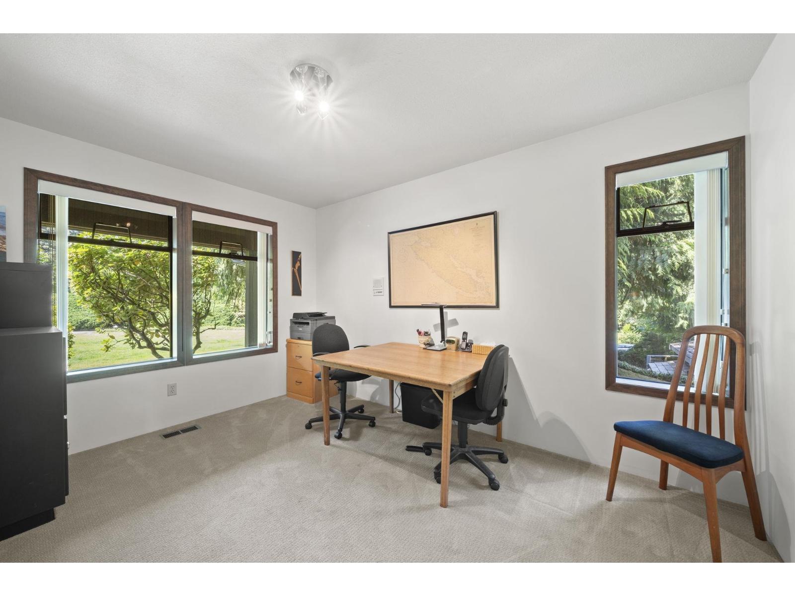 23956 64 Avenue Property Photo 13