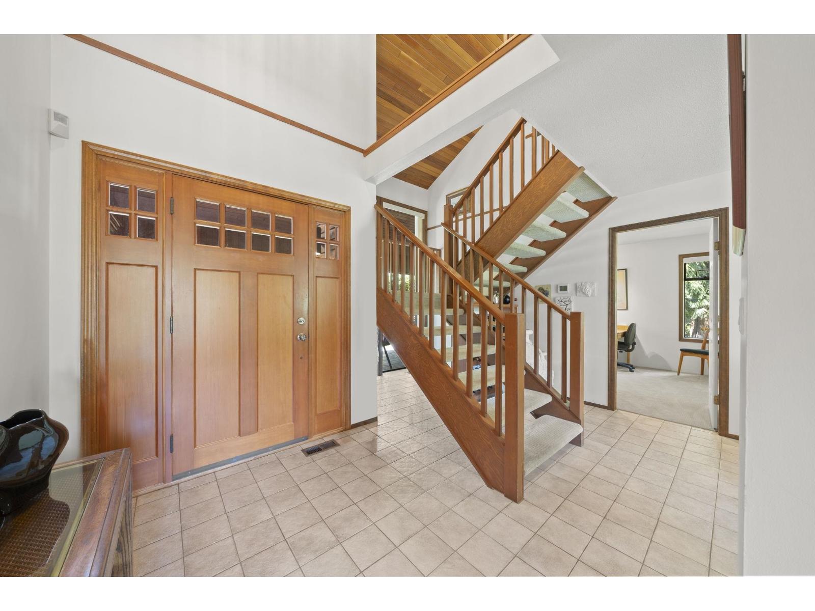 23956 64 Avenue Property Photo 15