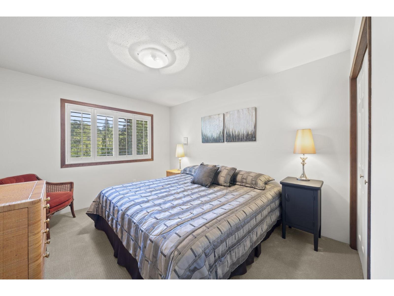 23956 64 Avenue Property Photo 25