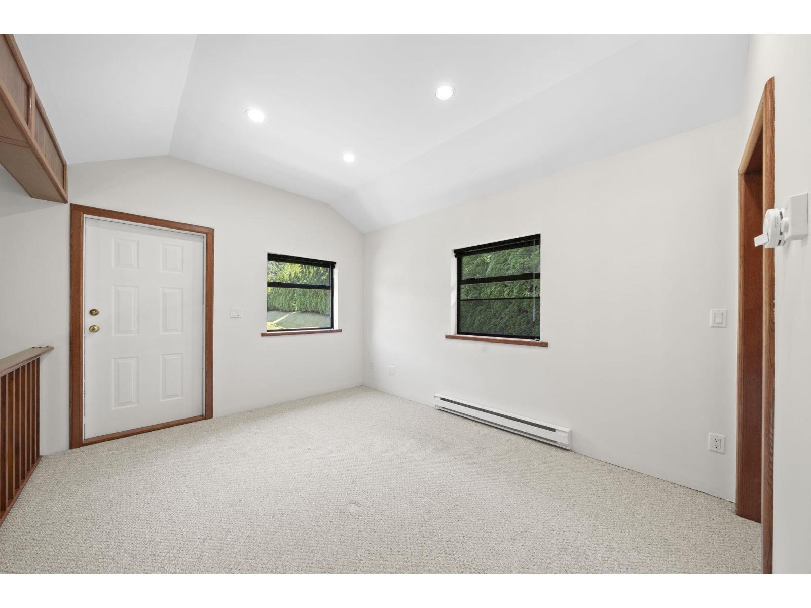 23956 64 Avenue Property Photo 35