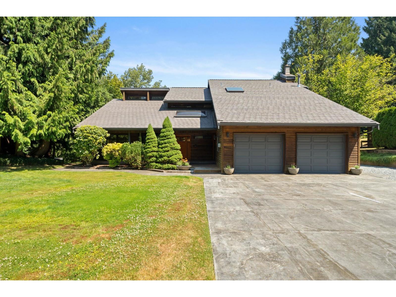 23956 64 Avenue Property Photo 38