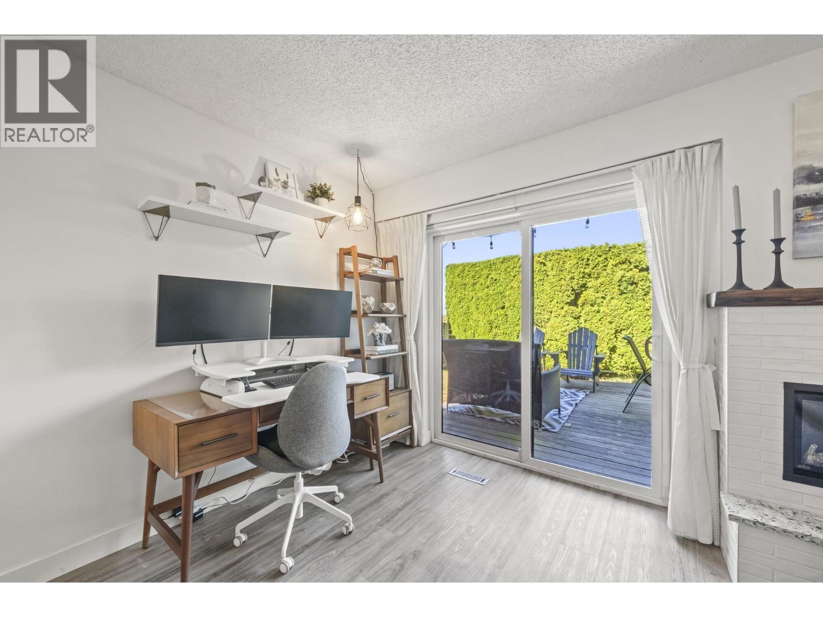 171 3031 Williams Road Property Photo 12