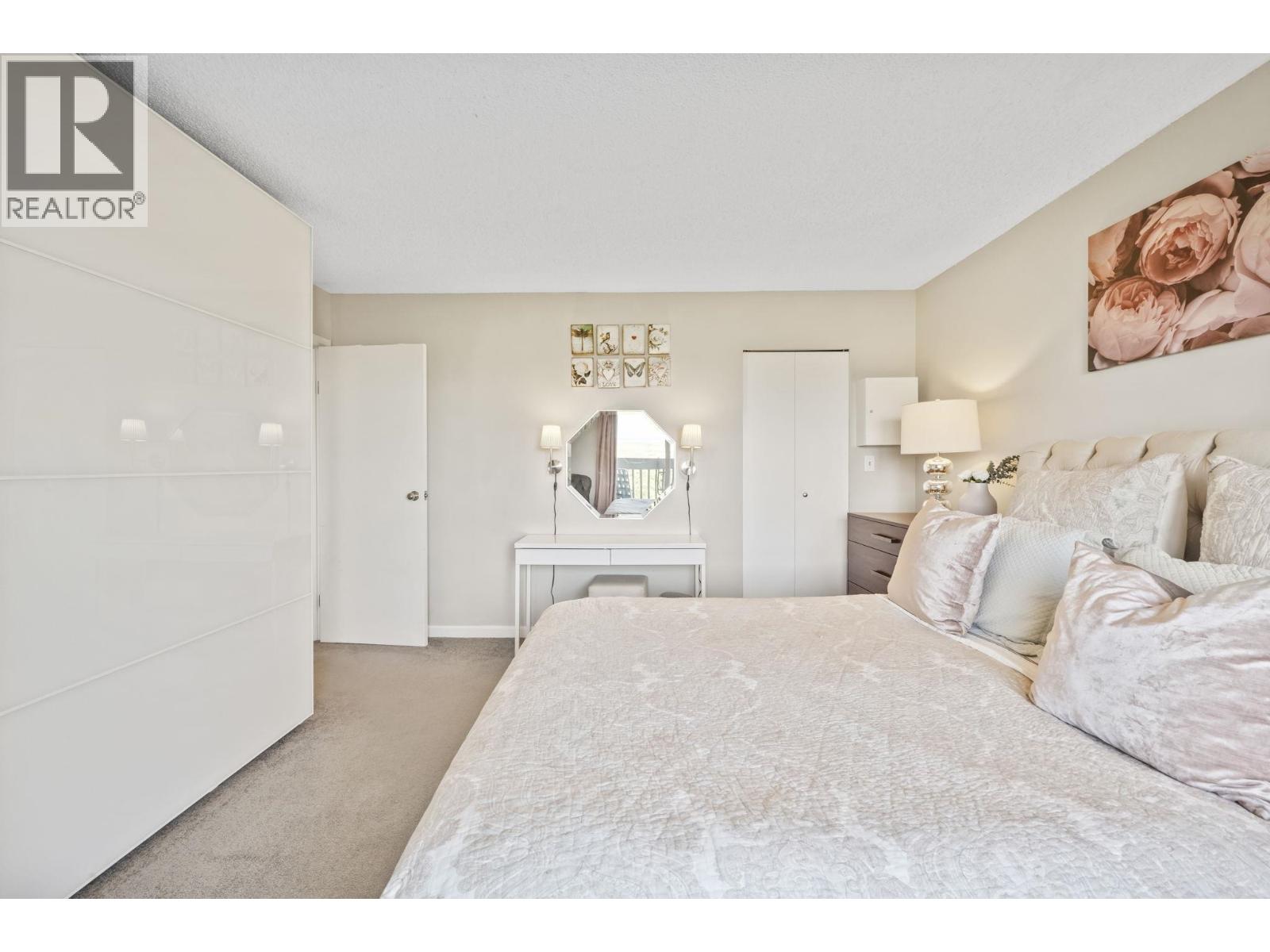 171 3031 Williams Road Property Photo 16