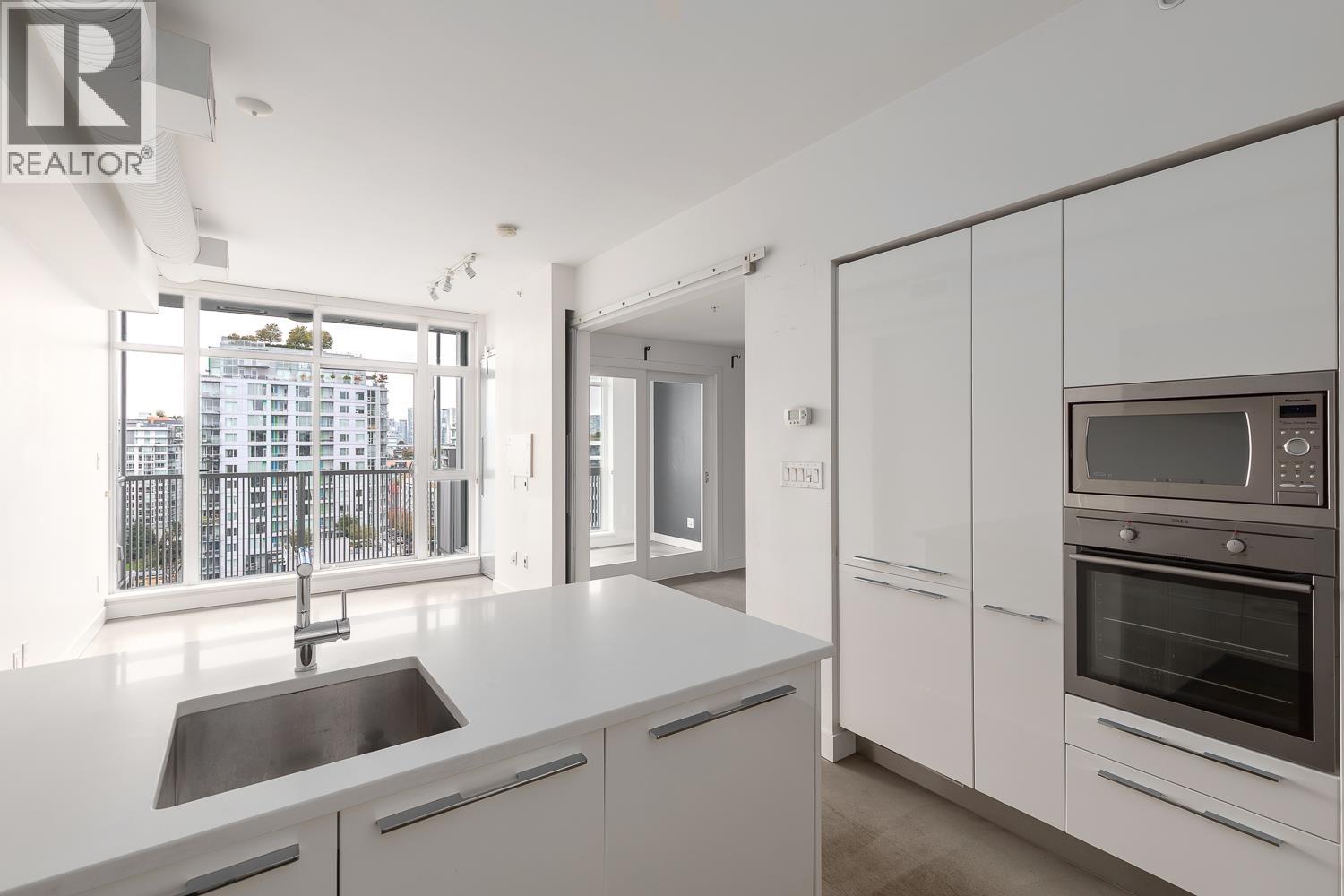 1505 108 E 1st Avenue Property Photo 2