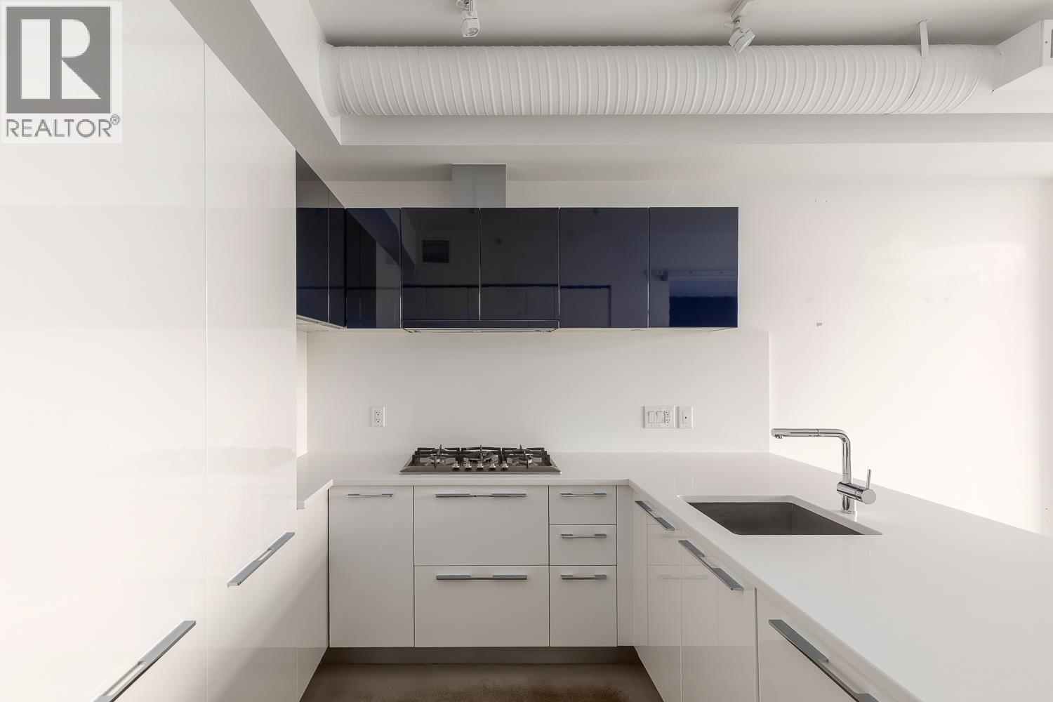 1505 108 E 1st Avenue Property Photo 3