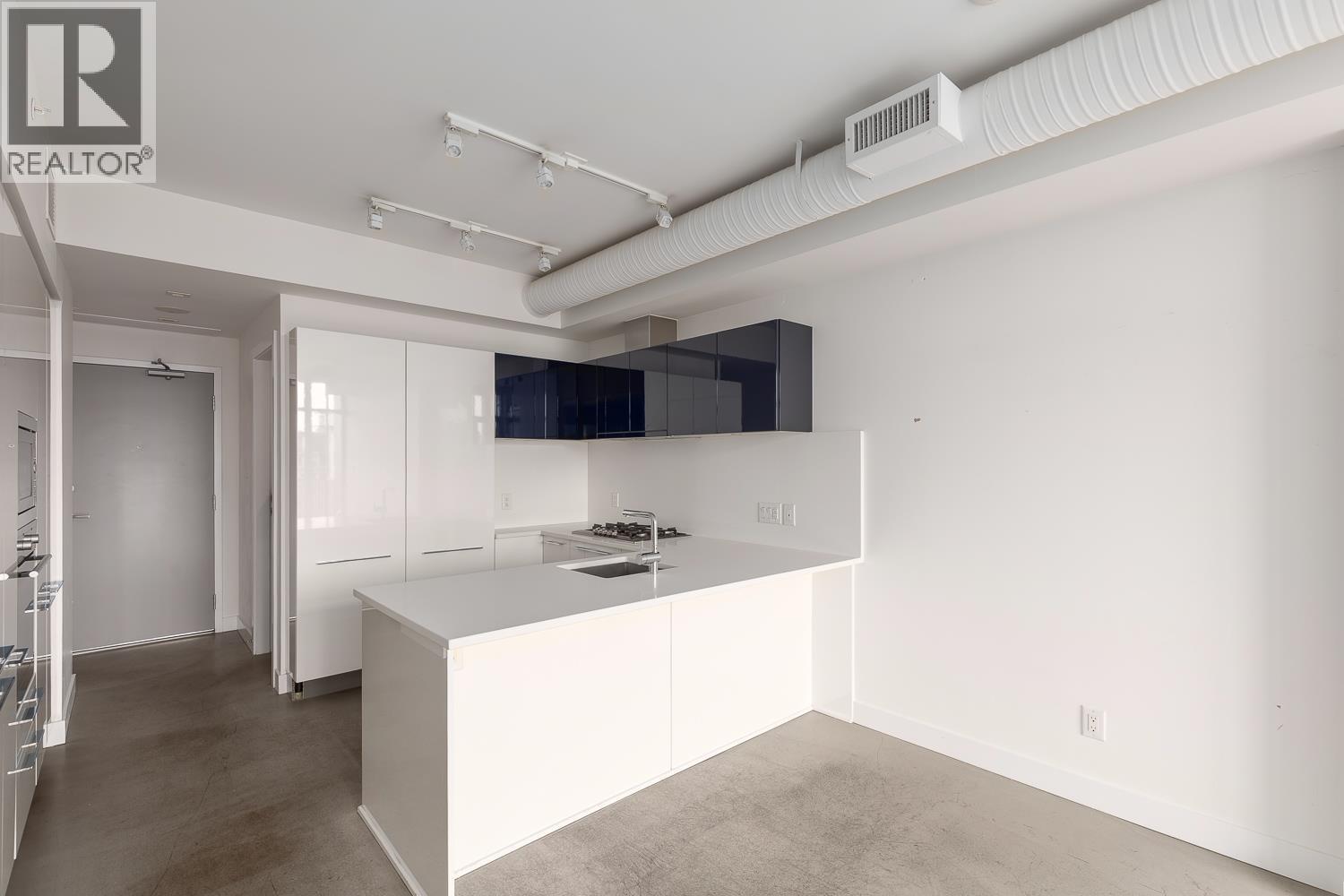 1505 108 E 1st Avenue Property Photo 4