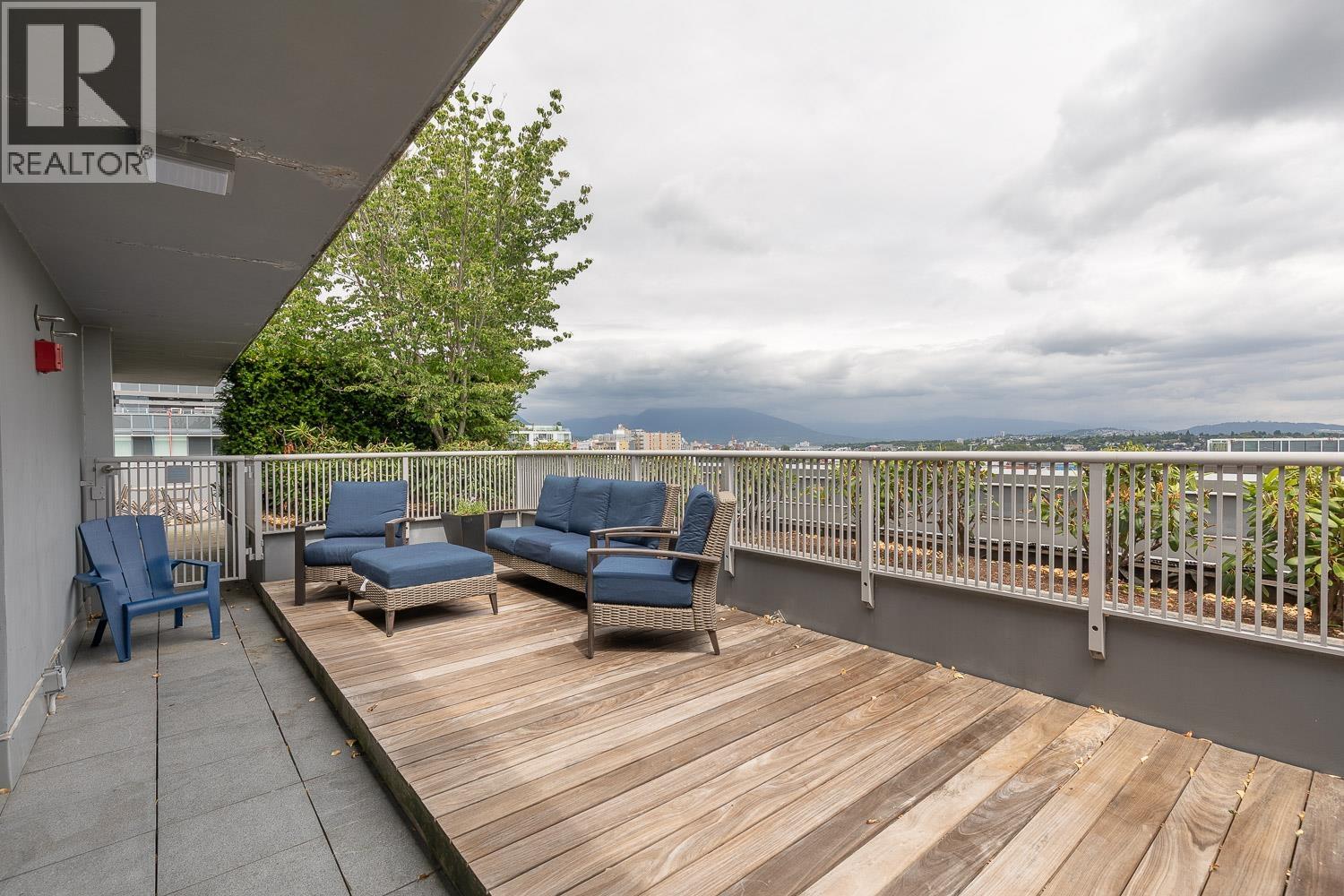 1505 108 E 1st Avenue Property Photo 21