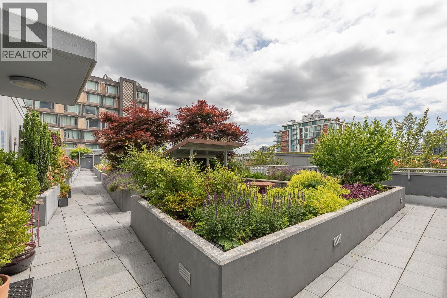 1505 108 E 1st Avenue Property Photo 24