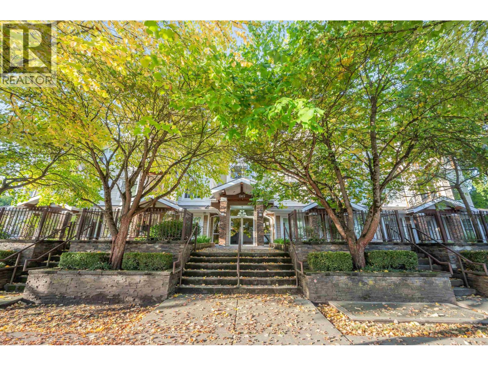 307 1969 Westminster Avenue Property Photo 1