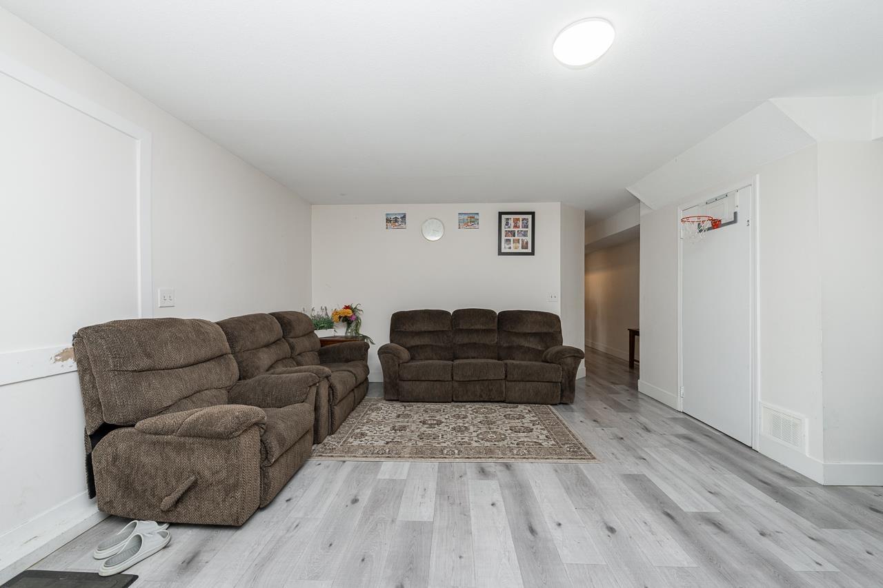 31000 Sidoni Avenue Property Photo 18