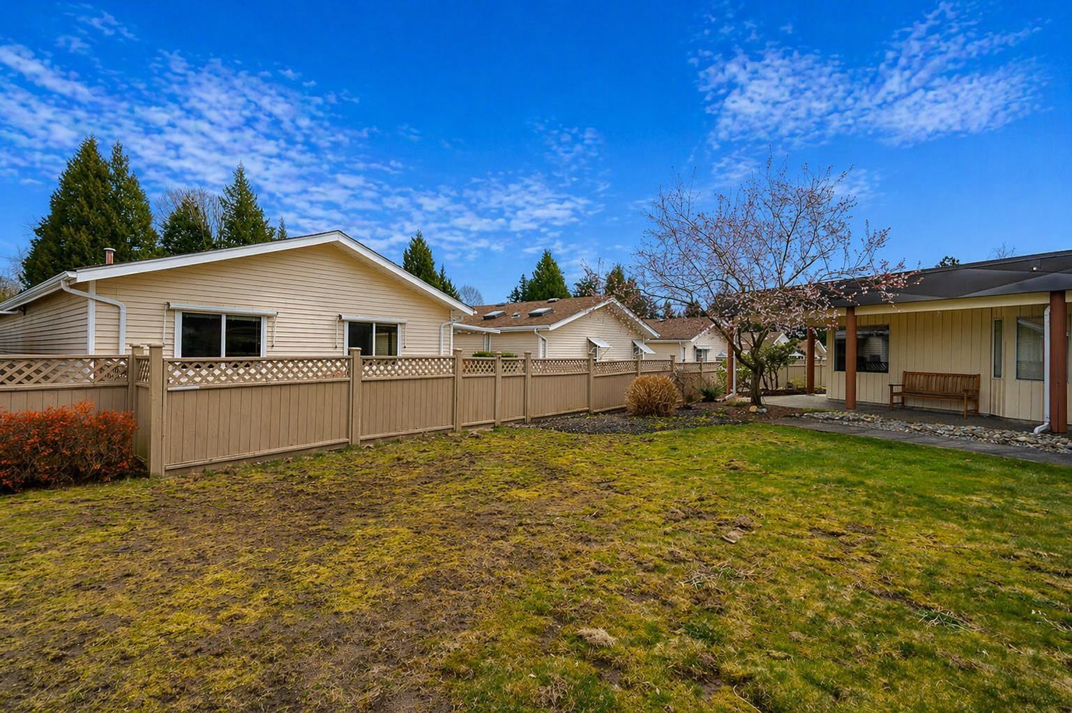 64 1400 164 Street Property Photo 25