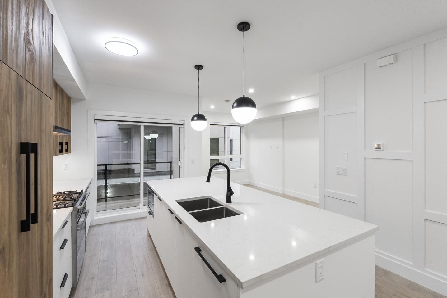 34 13895 64 Avenue Property Photo 6