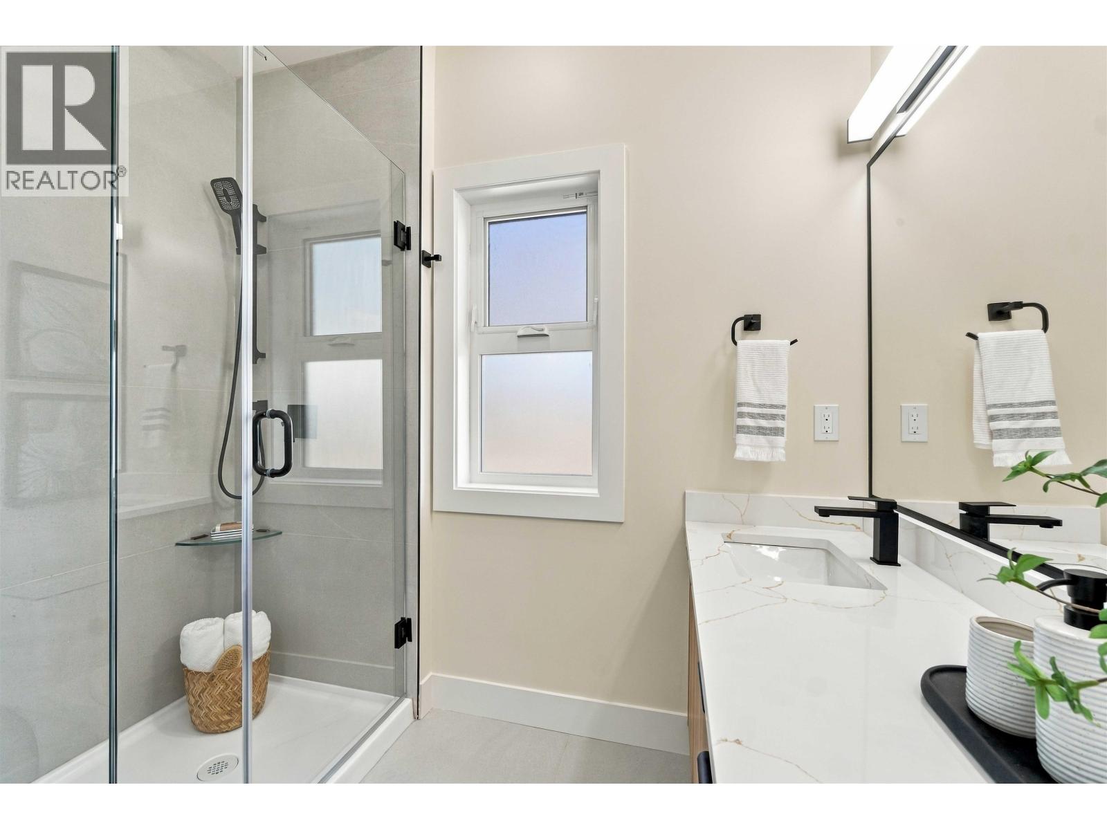 102 1026 Stewart Avenue Property Photo 21