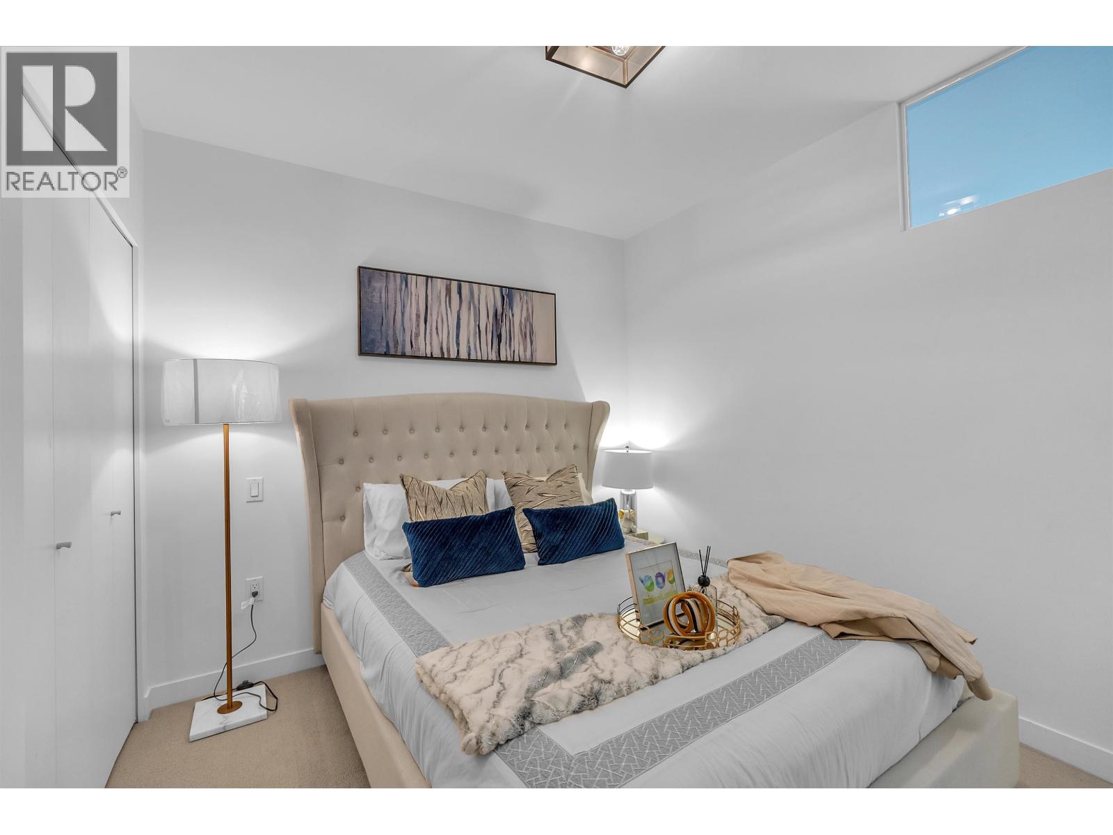107 608 Como Lake Avenue Property Photo 15