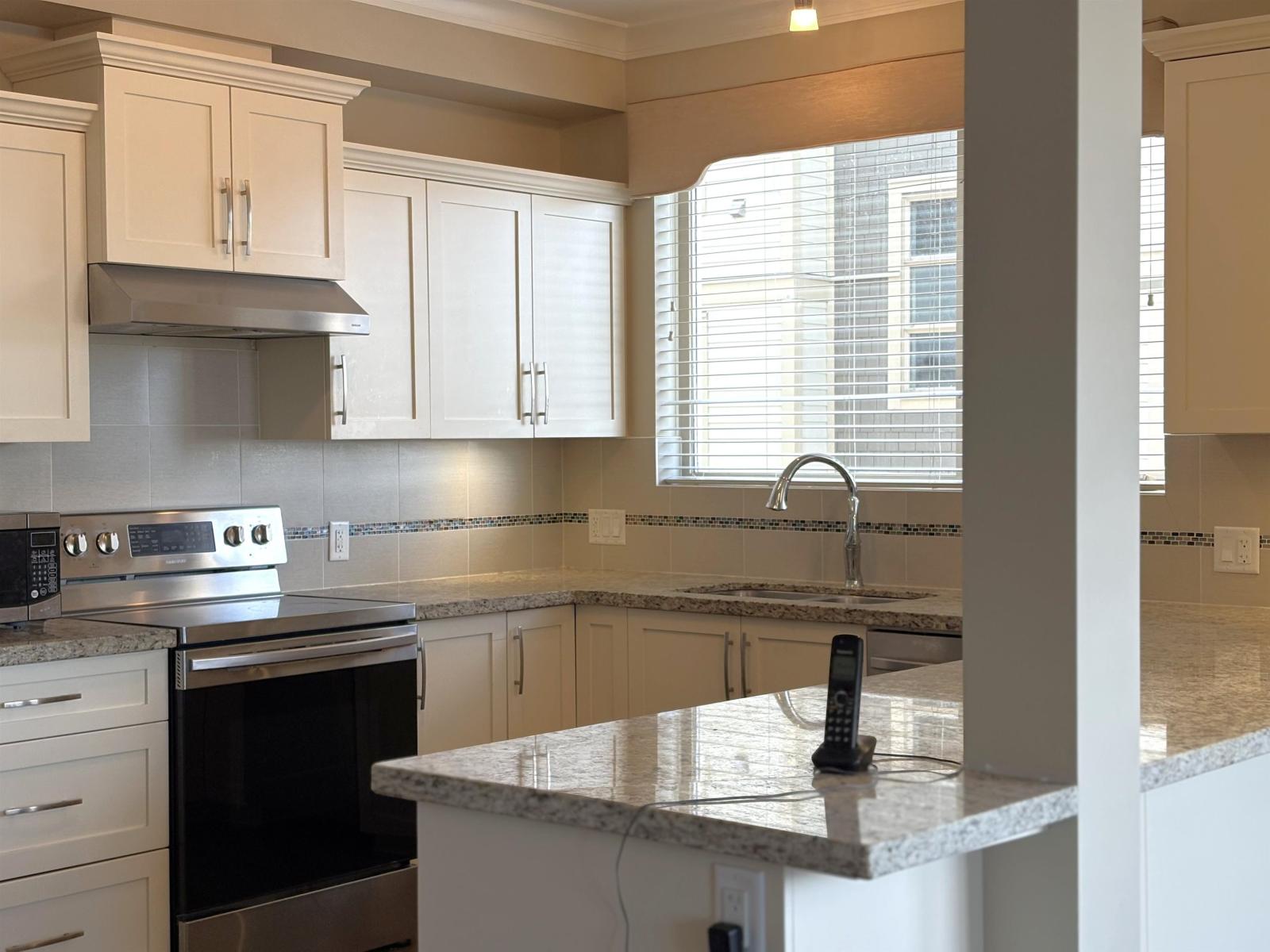 45750 Keith Wilson Road #203 Property Photo 11
