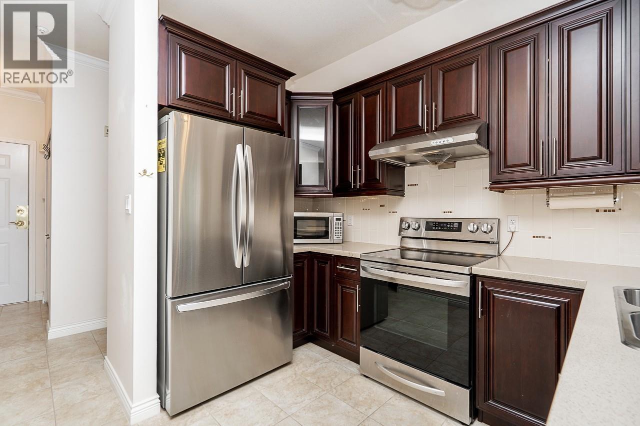 312 3098 Guildford Way Property Photo 5