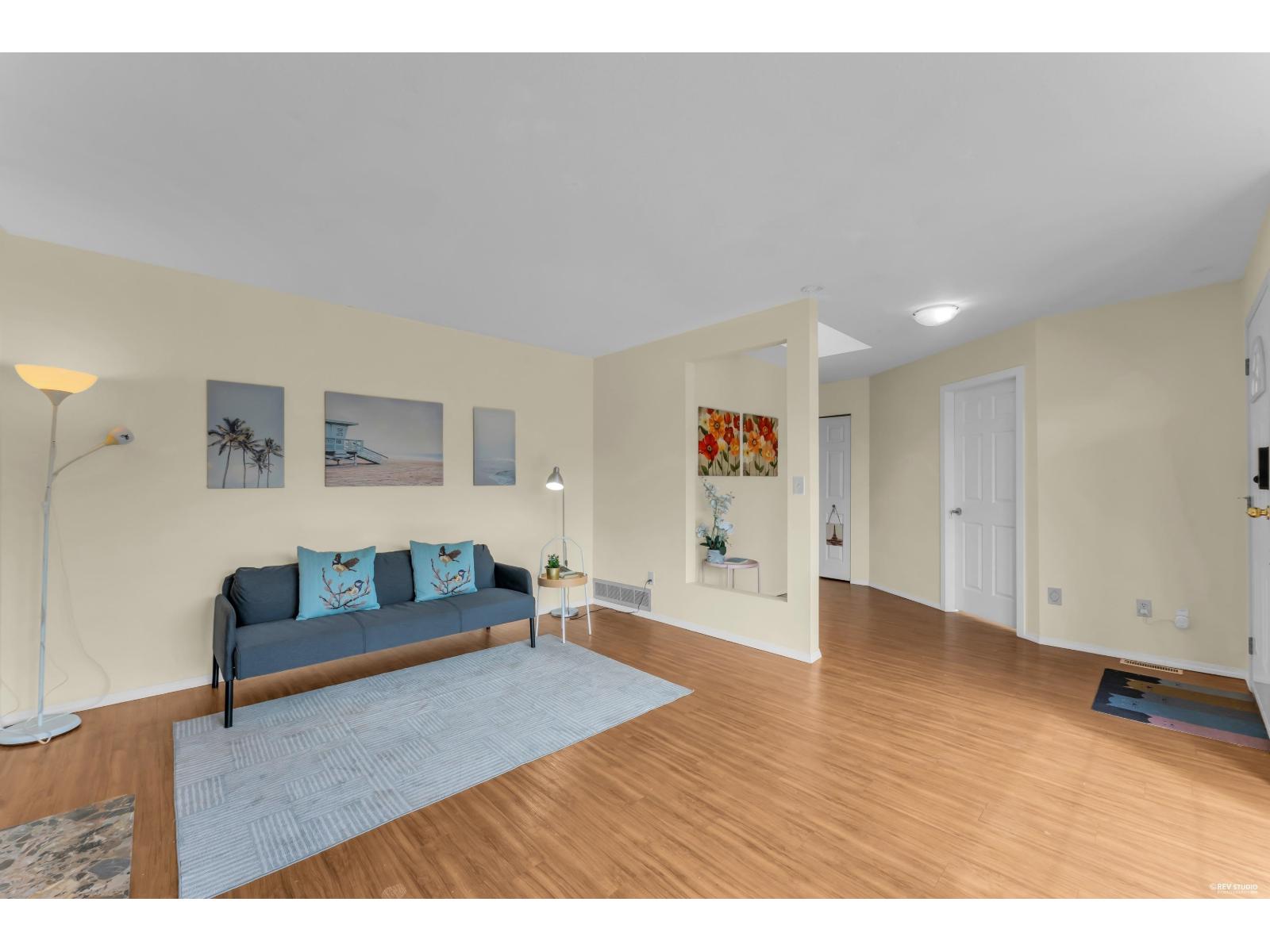 1267 Finlay Street Property Photo 7